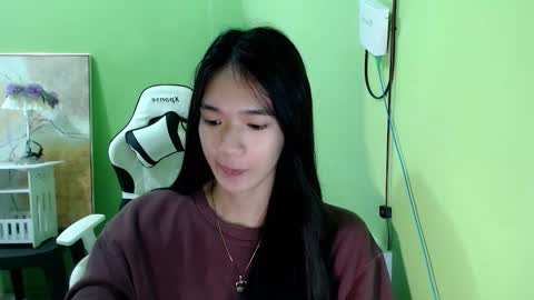 Reign online show from November 12, 2025, 8:41 pm