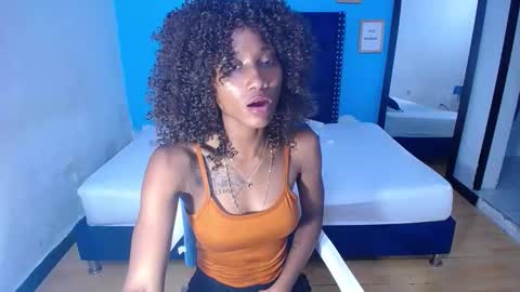 innocent_sexybaby online show from October 13, 2025, 9:26 pm