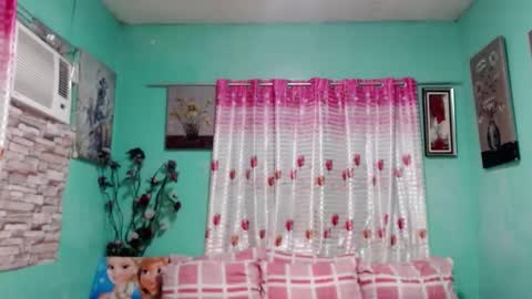 inocent_joy online show from January 21, 2025, 1:54 pm