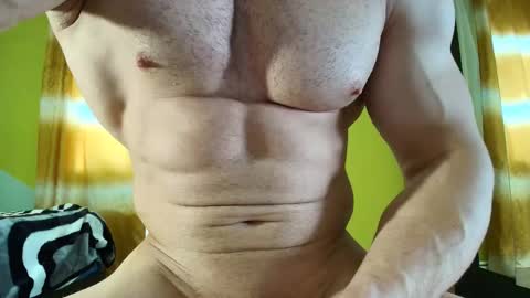 Snapshot of insanephisique chatting on November 12, 2025, 9:21 am insanephisique online show from November 12, 2025, 9:21 am