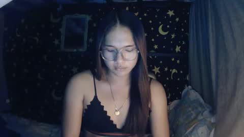 MAXINE online show from January 7, 2025, 4:37 pm