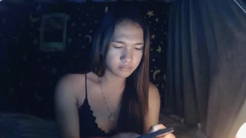 MAXINE online show from January 8, 2025, 5:05 am