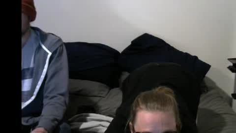 Snapshot of intcouple24 chatting on October 18, 2025, 9:54 am intcouple24 online show from October 18, 2025, 9:54 am