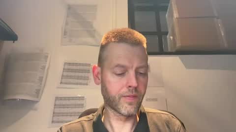 Snapshot of interestedhun chatting on June 29, 2026, 5:46 pm InterestedHun online show from June 29, 2026, 5:46 pm