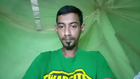 interne8famous online show from February 25, 2026, 1:43 pm