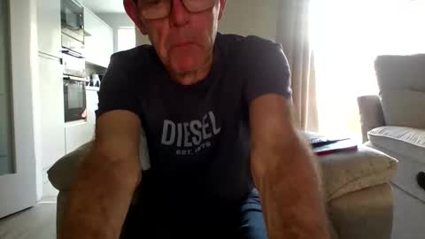 inthemood63 online show from May 14, 2026, 7:31 pm