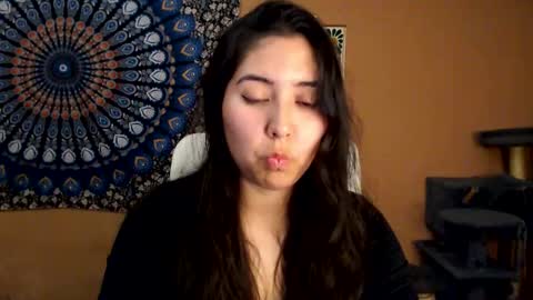 Africa online show from November 4, 2025, 7:13 pm