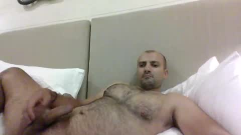 Snapshot of intolder35 chatting on April 10, 2026, 10:42 am intolder35 online show from April 10, 2026, 10:42 am