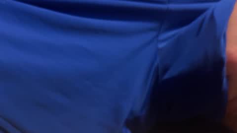 intressiert online show from February 2, 2025, 7:35 pm