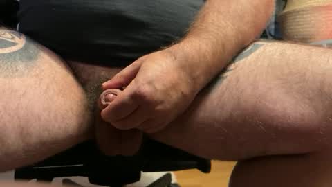 intressiert online show from November 15, 2025, 4:36 pm