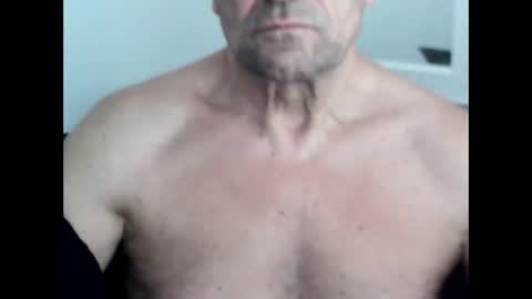 Invested online show from November 11, 2025, 1:44 pm