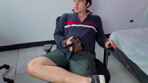 invincible200 online show from November 3, 2025, 1:56 pm