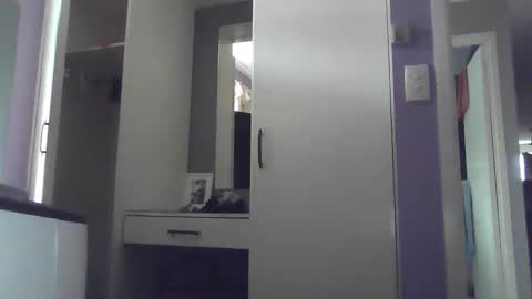 Snapshot of inxs2much chatting on March 7, 2025, 5:40 am inxs2much online show from March 7, 2025, 5:40 am