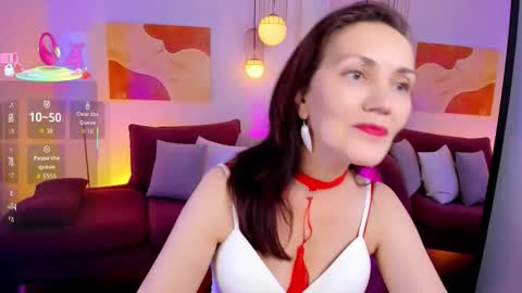 Snapshot of irene_marlow chatting on October 30, 2025, 5:53 am Irene online show from October 30, 2025, 5:53 am