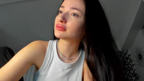 Snapshot of irenevon chatting on January 23, 2025, 5:24 am Ir s room online show from January 23, 2025, 5:24 am