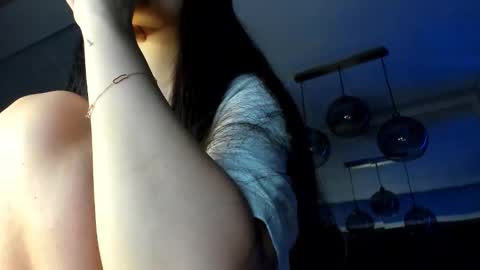 Snapshot of irenevon chatting on October 14, 2025, 2:56 am Ir s room online show from October 14, 2025, 2:56 am