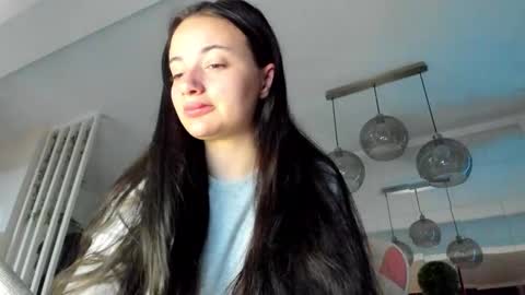 Snapshot of irenevon chatting on October 15, 2025, 3:39 am Ir s room online show from October 15, 2025, 3:39 am