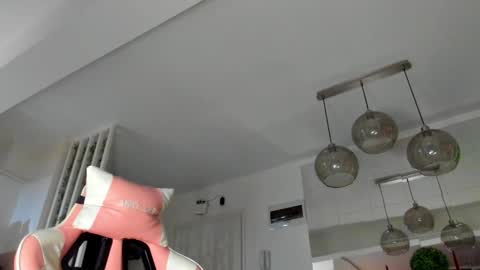 Snapshot of irenevon chatting on October 21, 2025, 4:13 am Ir s room online show from October 21, 2025, 4:13 am