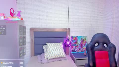 Snapshot of irenneblazer chatting on February 24, 2026, 12:41 am I R E N N E online show from February 24, 2026, 12:41 am