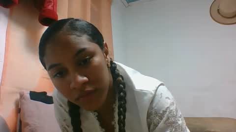 Snapshot of iriella2908 chatting on September 24, 2025, 8:01 pm iriella2908 online show from September 24, 2025, 8:01 pm