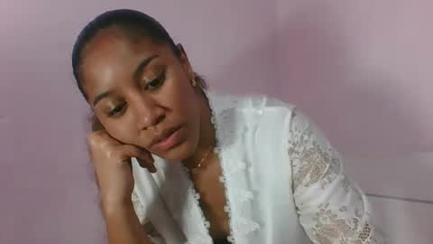 Snapshot of iriella2908 chatting on September 26, 2025, 12:36 am iriella2908 online show from September 26, 2025, 12:36 am