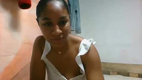 Snapshot of iriella2908 chatting on September 30, 2025, 8:25 pm iriella2908 online show from September 30, 2025, 8:25 pm