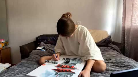 Snapshot of irinaballesteros chatting on September 15, 2025, 9:09 am Evie online show from September 15, 2025, 9:09 am