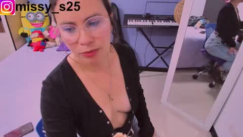 irina online show from October 25, 2025, 9:42 pm