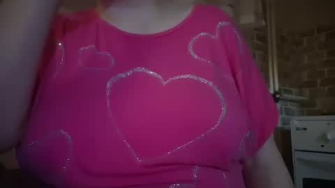 IrinnaK online show from December 20, 2025, 5:09 pm