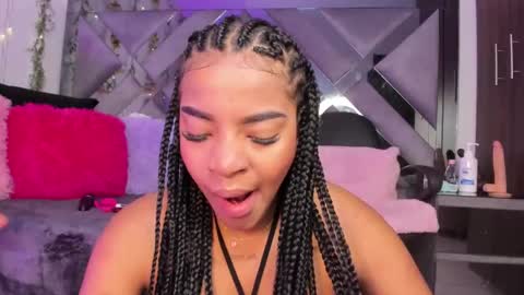 Snapshot of iris_hott1 chatting on December 22, 2024, 2:38 pm iris online show from December 22, 2024, 2:38 pm