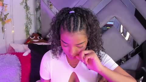 Snapshot of iris_hott1 chatting on March 11, 2025, 7:58 pm iris online show from March 11, 2025, 7:58 pm