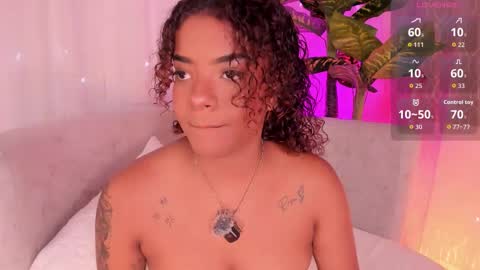 Snapshot of iris_hott1 chatting on October 8, 2025, 3:26 am iris online show from October 8, 2025, 3:26 am