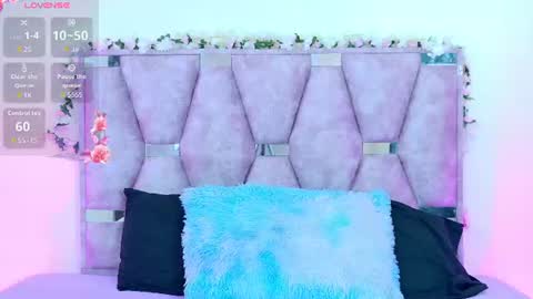 Snapshot of iris_mandarinne chatting on June 22, 2026, 5:43 pm Iris online show from June 22, 2026, 5:43 pm
