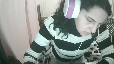 Iris online show from September 8, 2025, 9:58 pm