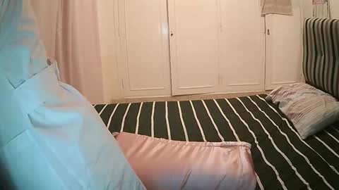 Iris online show from September 20, 2025, 2:34 am