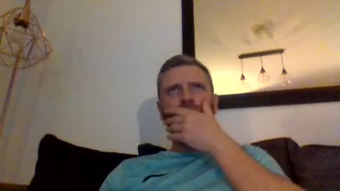 IrishLad online show from February 19, 2025, 10:53 pm