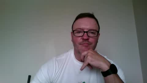 Snapshot of irish_pipe chatting on May 1, 2026, 11:59 am irish_pipe online show from May 1, 2026, 11:59 am