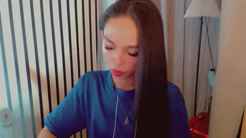 IRISH AND TRIXIE online show from April 11, 2026, 2:38 am