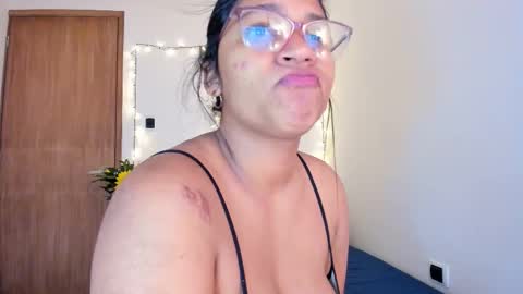 Snapshot of iriss_25 chatting on February 18, 2026, 11:50 am iris online show from February 18, 2026, 11:50 am