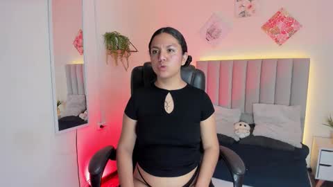 Iris online show from November 2, 2025, 3:42 am