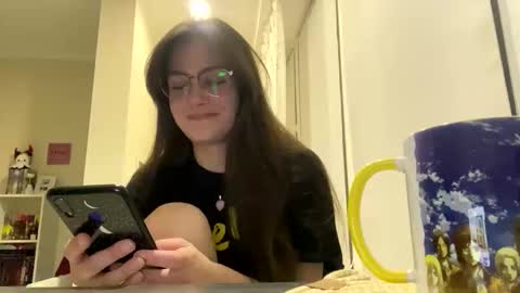 irisss31 online show from April 25, 2026, 7:00 pm