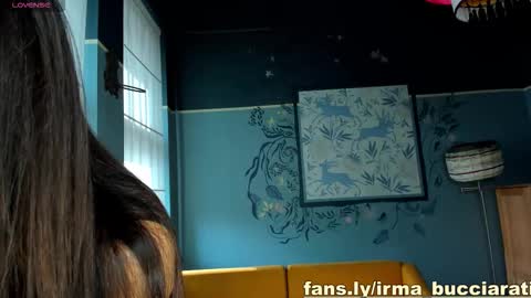 irma_bucciarati online show from October 3, 2025, 11:18 am