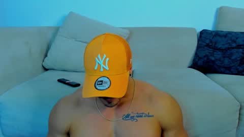 Snapshot of iron_coleman chatting on October 7, 2025, 2:09 am Iron online show from October 7, 2025, 2:09 am