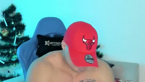 Iron online show from December 20, 2025, 10:50 pm