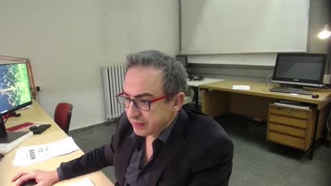 Snapshot of ironchrome chatting on November 25, 2025, 8:03 am IronChrome online show from November 25, 2025, 8:03 am