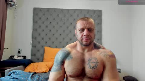 ironhulk22 online show from March 1, 2026, 7:54 am