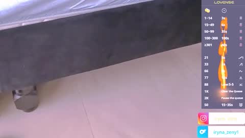 Yuliana help me to get 100 thumbs up please  online show from December 15, 2024, 3:20 pm