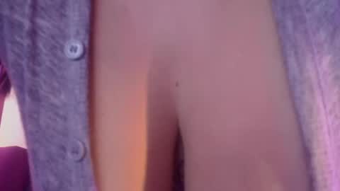 Snapshot of isa_crazy chatting on January 31, 2025, 8:32 am Rachel online show from January 31, 2025, 8:32 am