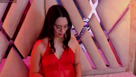 Snapshot of isa_doux chatting on February 15, 2026, 9:41 am Isa online show from February 15, 2026, 9:41 am