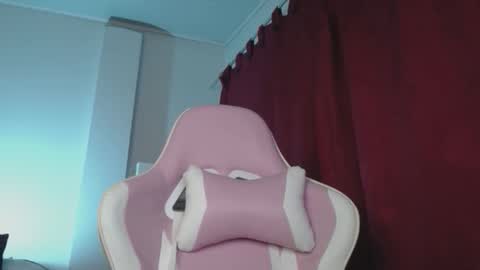 Snapshot of isa_emeralds chatting on September 28, 2025, 9:58 am Isabella online show from September 28, 2025, 9:58 am